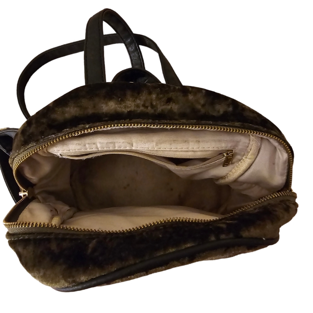 Velvet mini backpack - Picture 3 of 3
